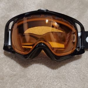 PRICE DROP Oakley HD Snow Goggles